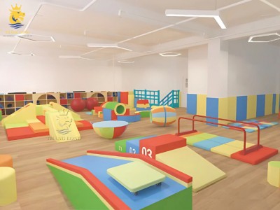 Đồ chơi vận động trong nhà lắp ráp linh hoạt